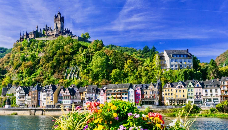 Cochem Germany, topped by Reichsburg Castle