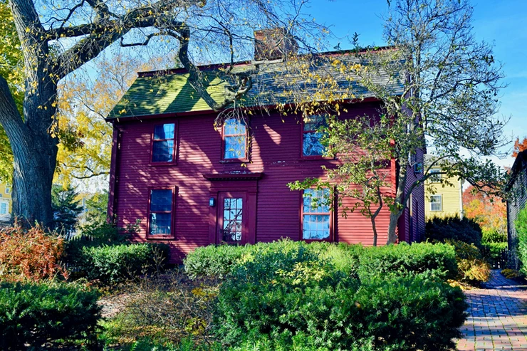 Nathaniel Hawthorne's birthplace in Salem