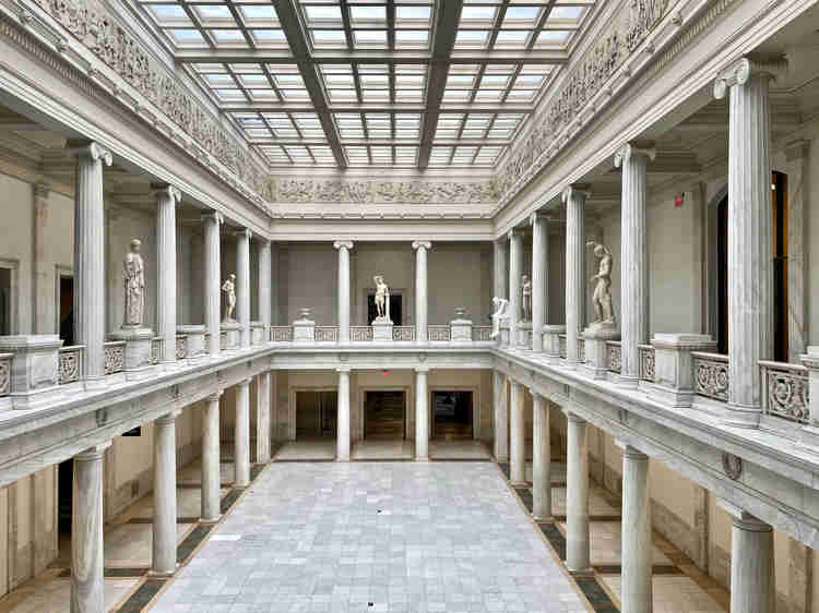 Hall of Sculptures in the Carnegie Museum of Art, a must visit attraction in Pittsburgh