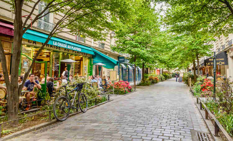 Le Marais, Paris  A neighbourhood to discover on foot - Solange