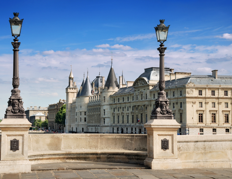 best secret places to visit in paris