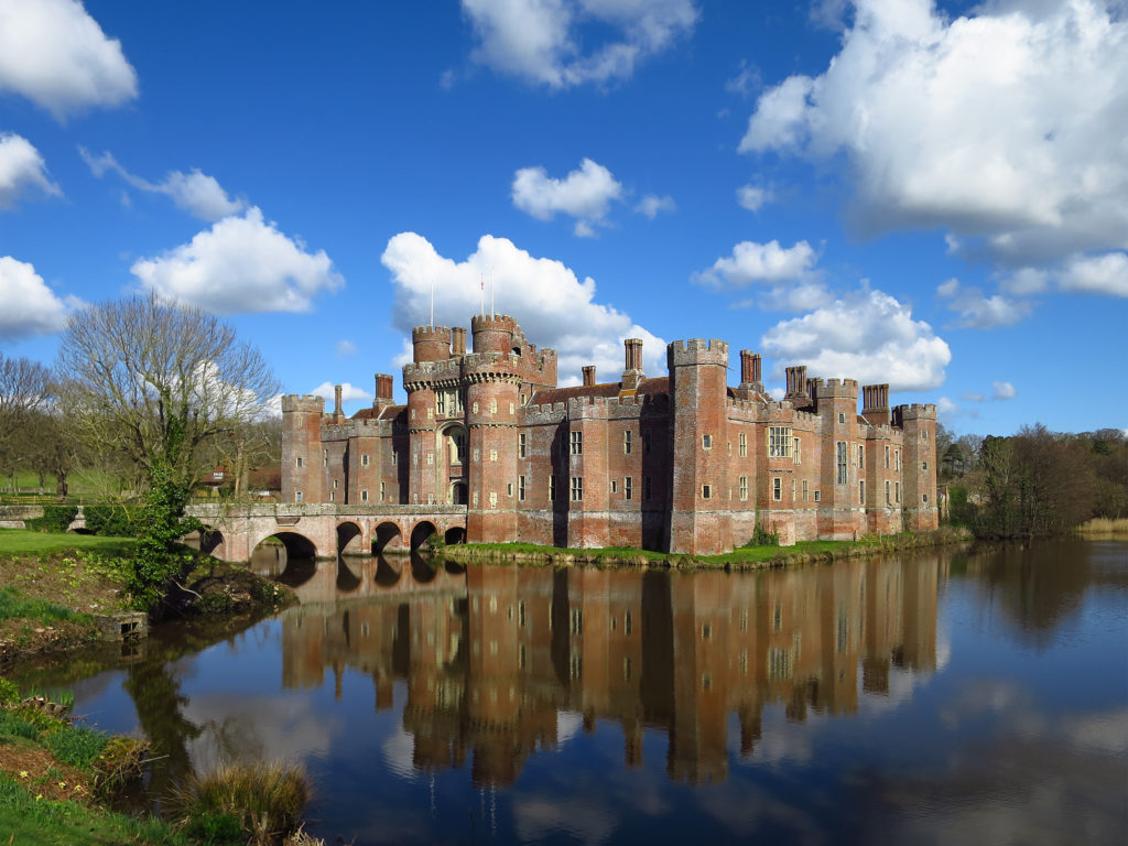 free castles to visit in england