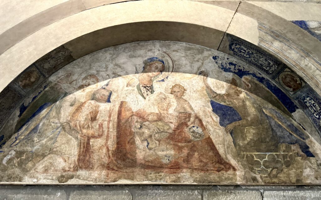 rare Simon martini frescos from the 14th century